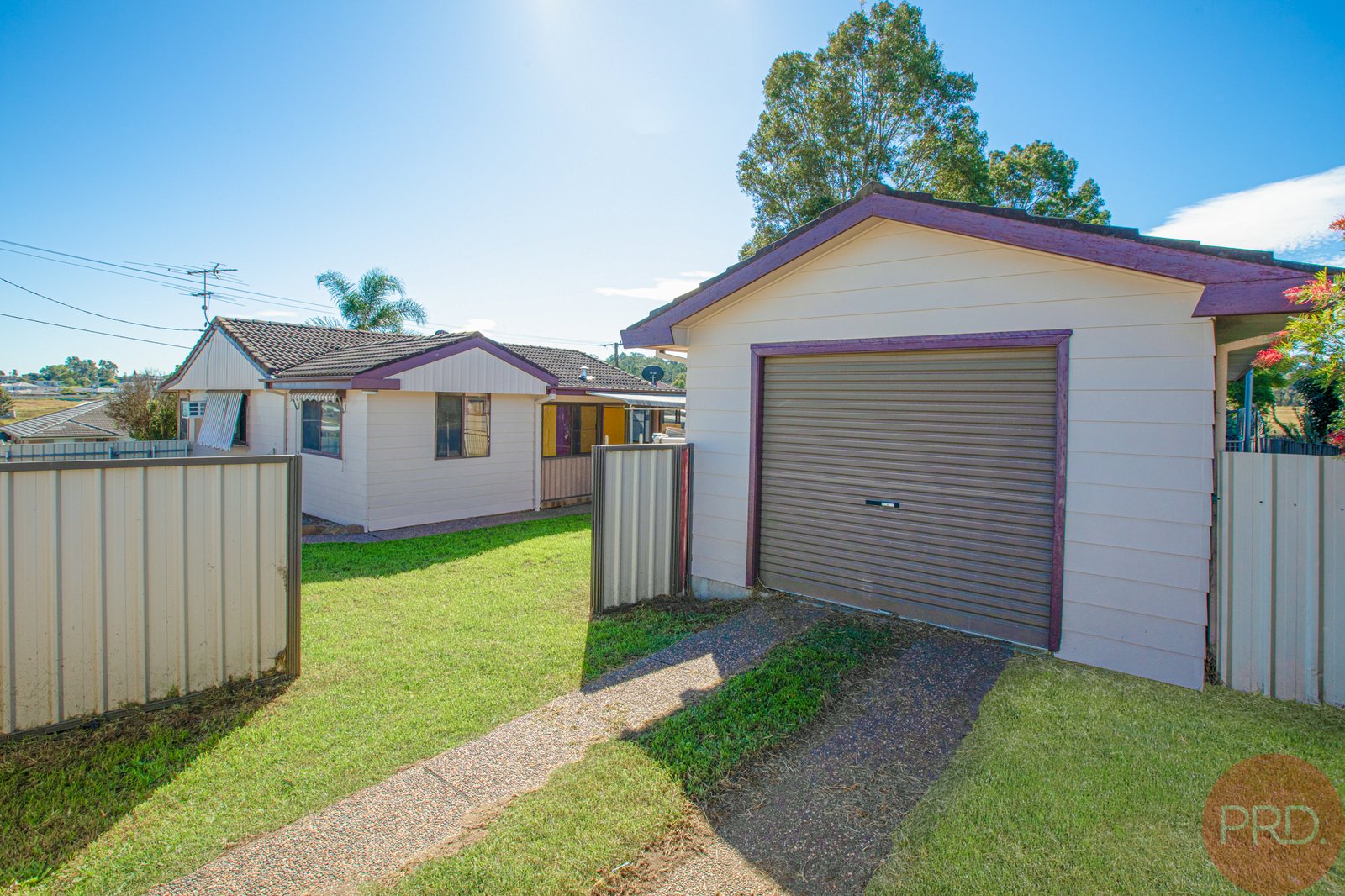 5 West Street GRETA 9