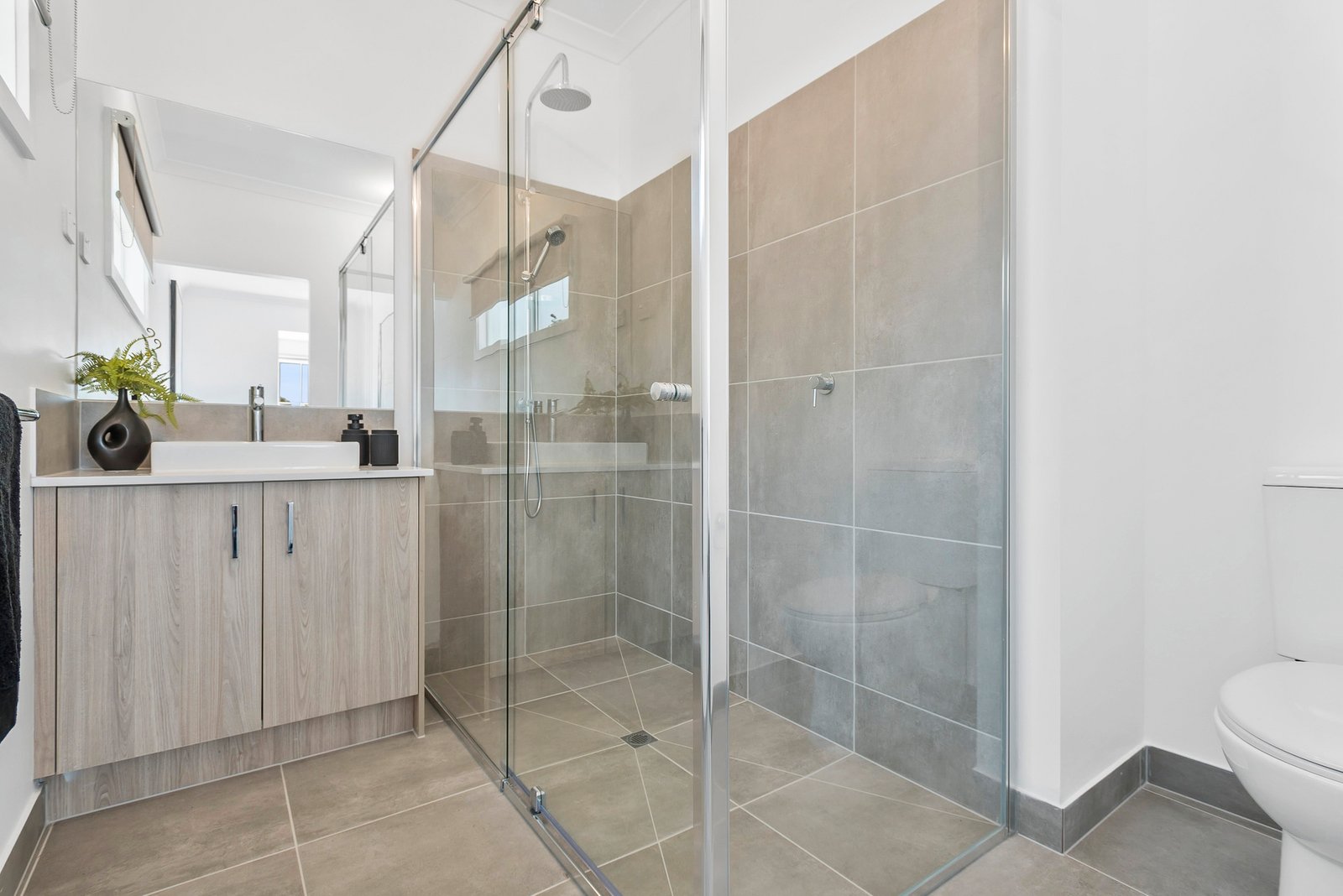 Real Estate and Property in 5 Wheel Wright Lane, Kyneton, VIC