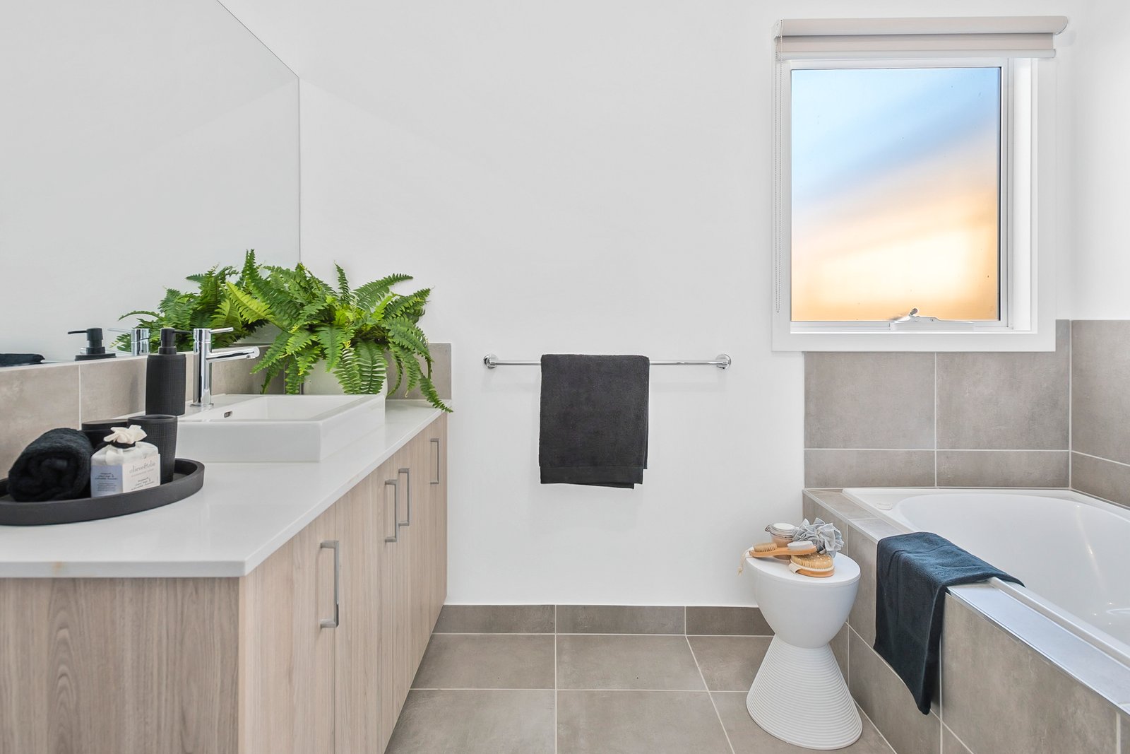 Real Estate and Property in 5 Wheel Wright Lane, Kyneton, VIC