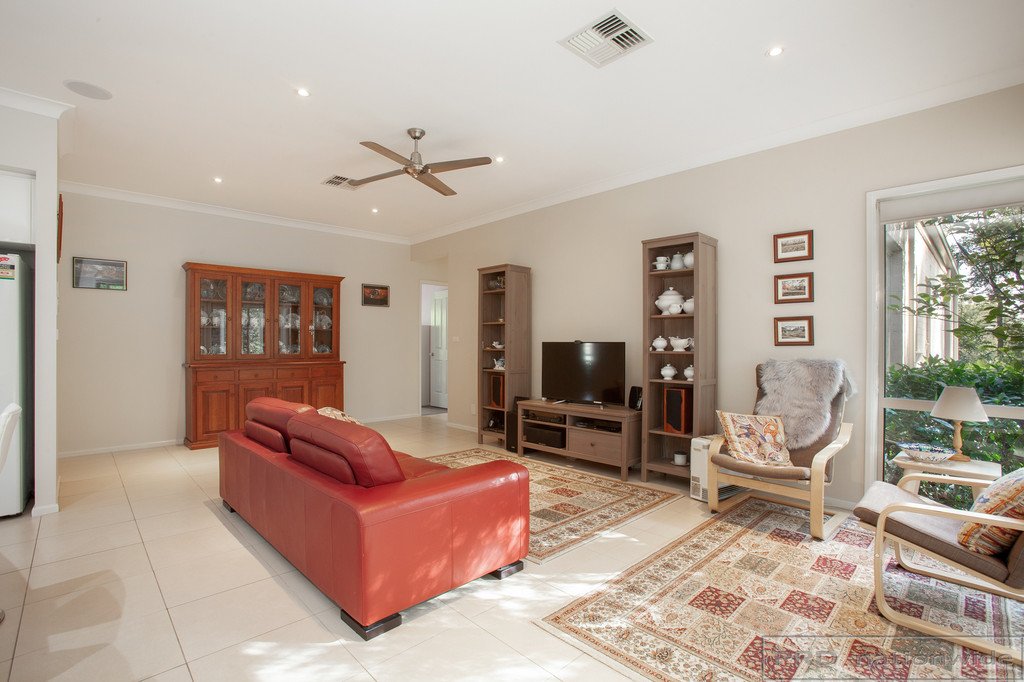5 Whipbird Place THORNTON 11