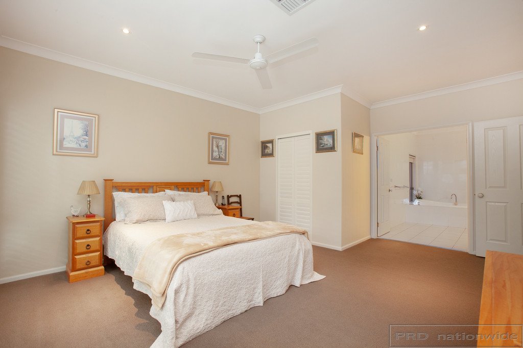 5 Whipbird Place THORNTON 15