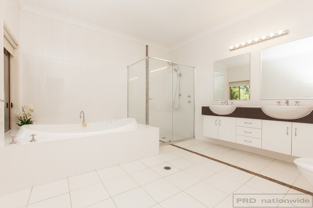 5 Whipbird Place THORNTON 16