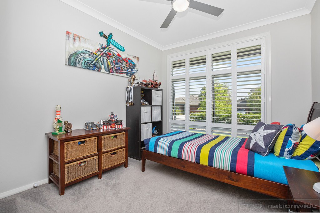 5 Whitetip Street CHISHOLM 18