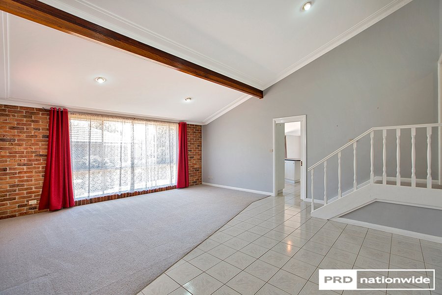 5 Wilga Place TAMWORTH 3