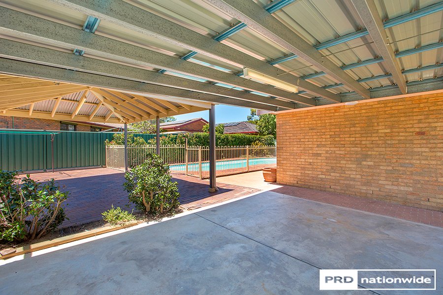 5 Wilga Place TAMWORTH 16