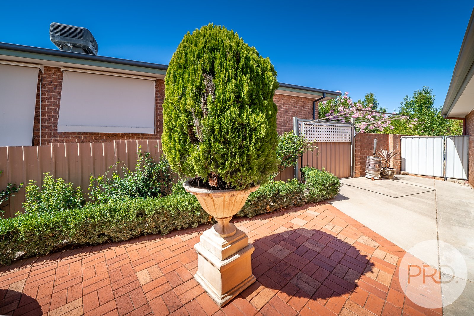 5 Wilgoma Street BOURKELANDS 16