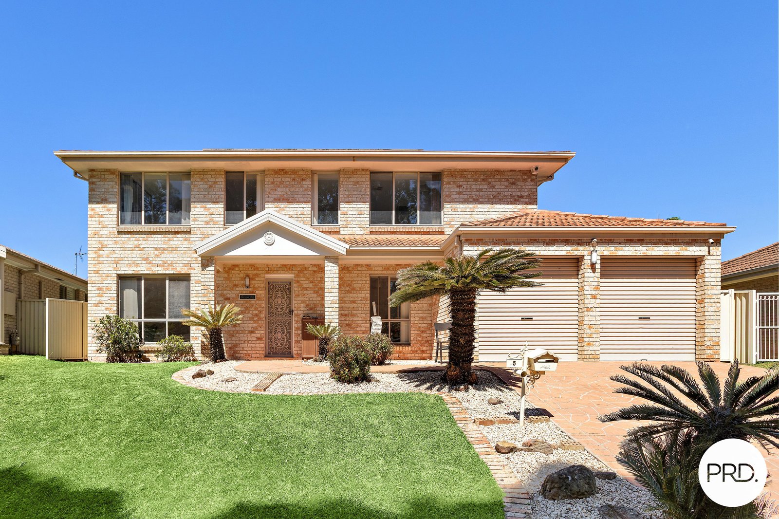 5 Winnilong Way HORSLEY 1