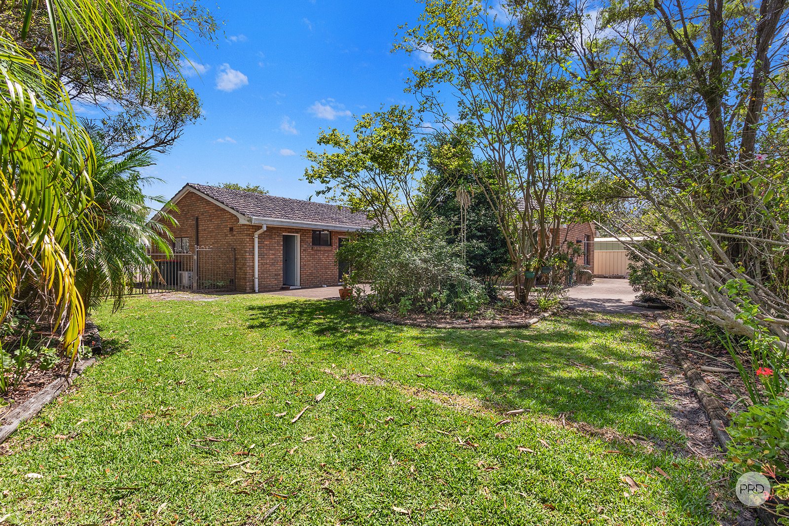 5 Wyalong Place SALAMANDER BAY 3