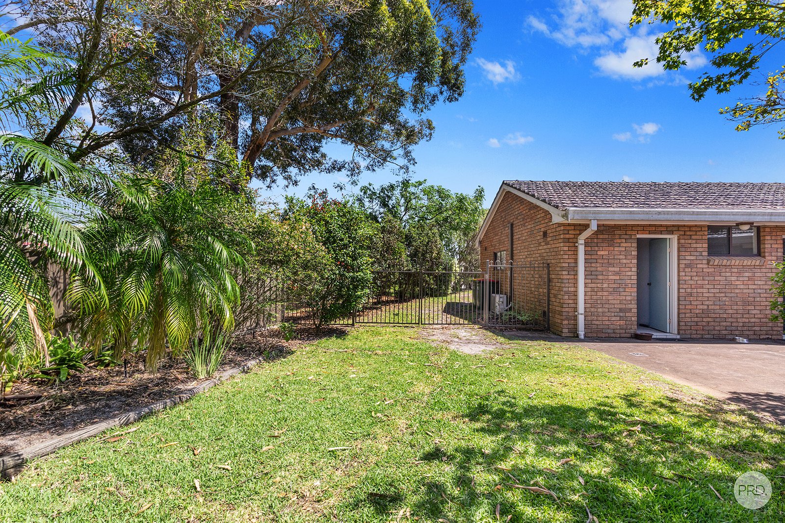 5 Wyalong Place SALAMANDER BAY 12
