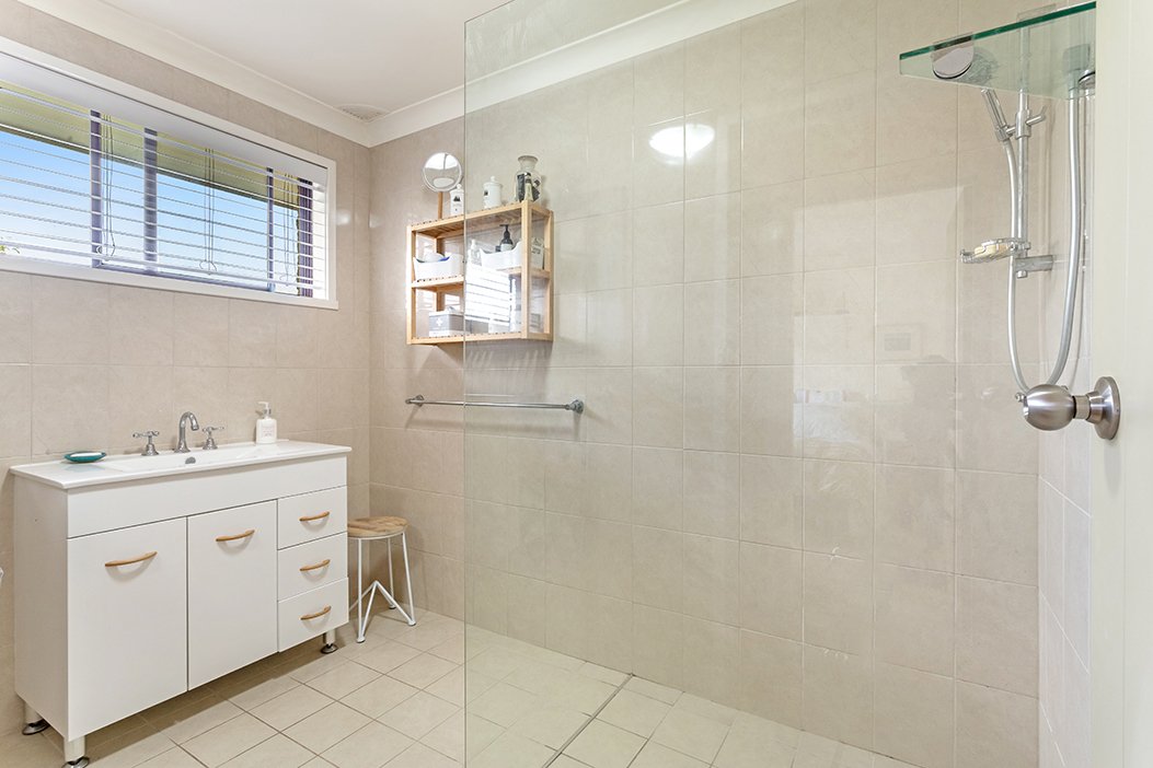 5 Wynne Crescent CORLETTE 12