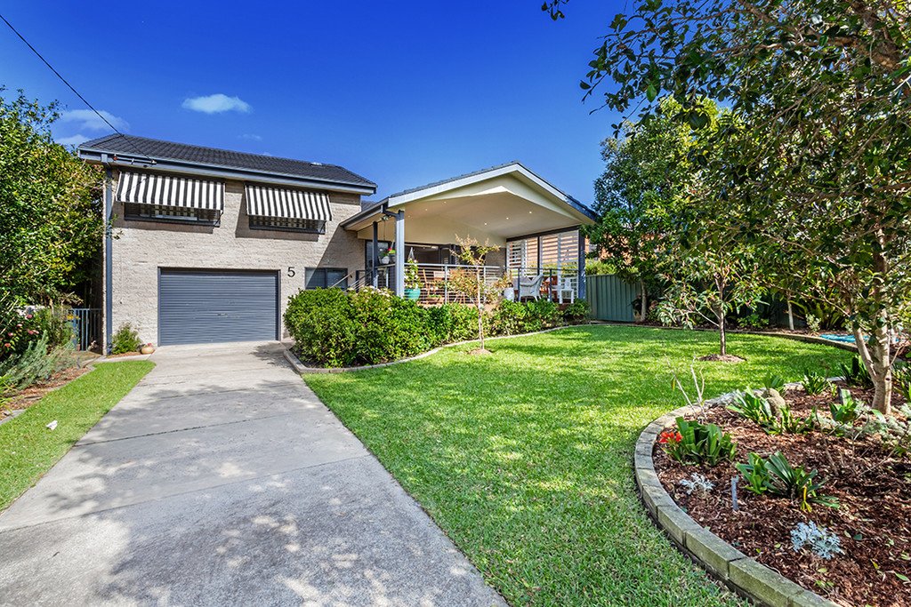 5 Wynne Crescent CORLETTE 16