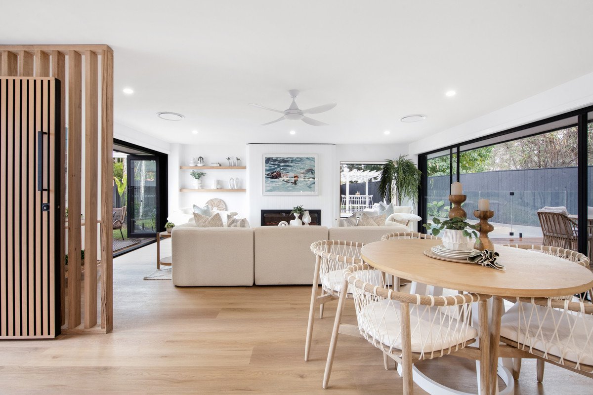 5 Yalgoo Court Mermaid Waters 2