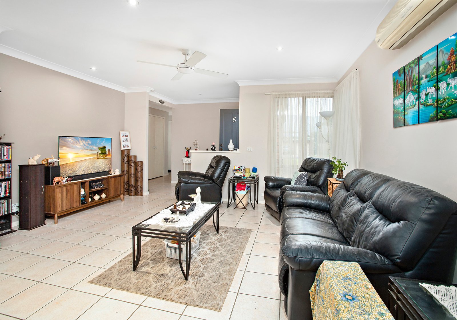 5 Yeldah Drive HORSLEY 6