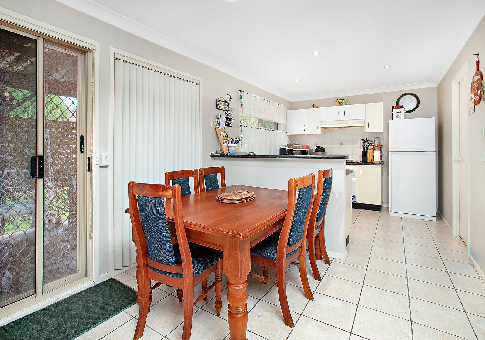 5 Yeldah Drive HORSLEY 8