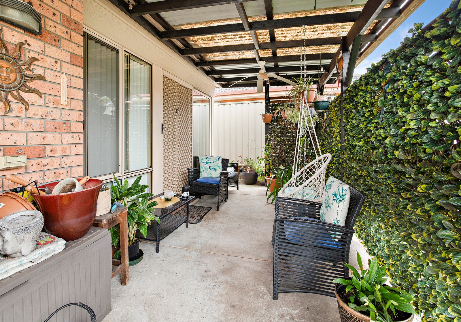 5 Yeldah Drive HORSLEY 9