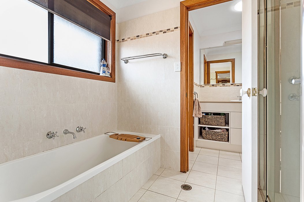 5 Yoolarai Crescent NELSON BAY 18