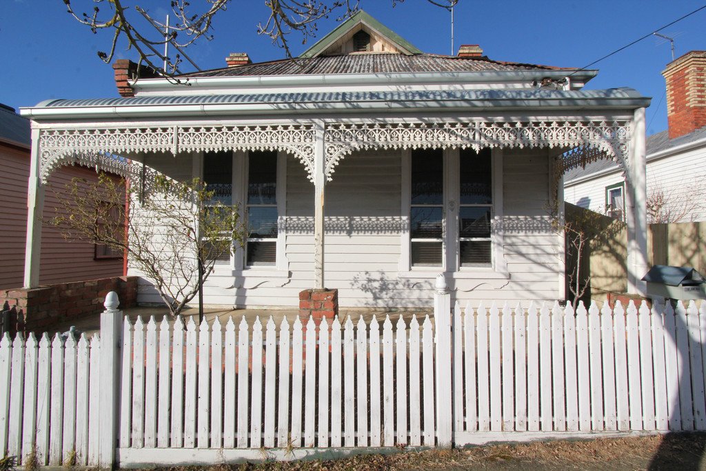 5 Young Street BALLARAT CENTRAL 18