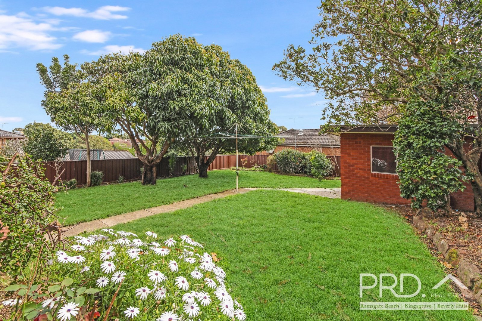 5 Young Street PENSHURST 9