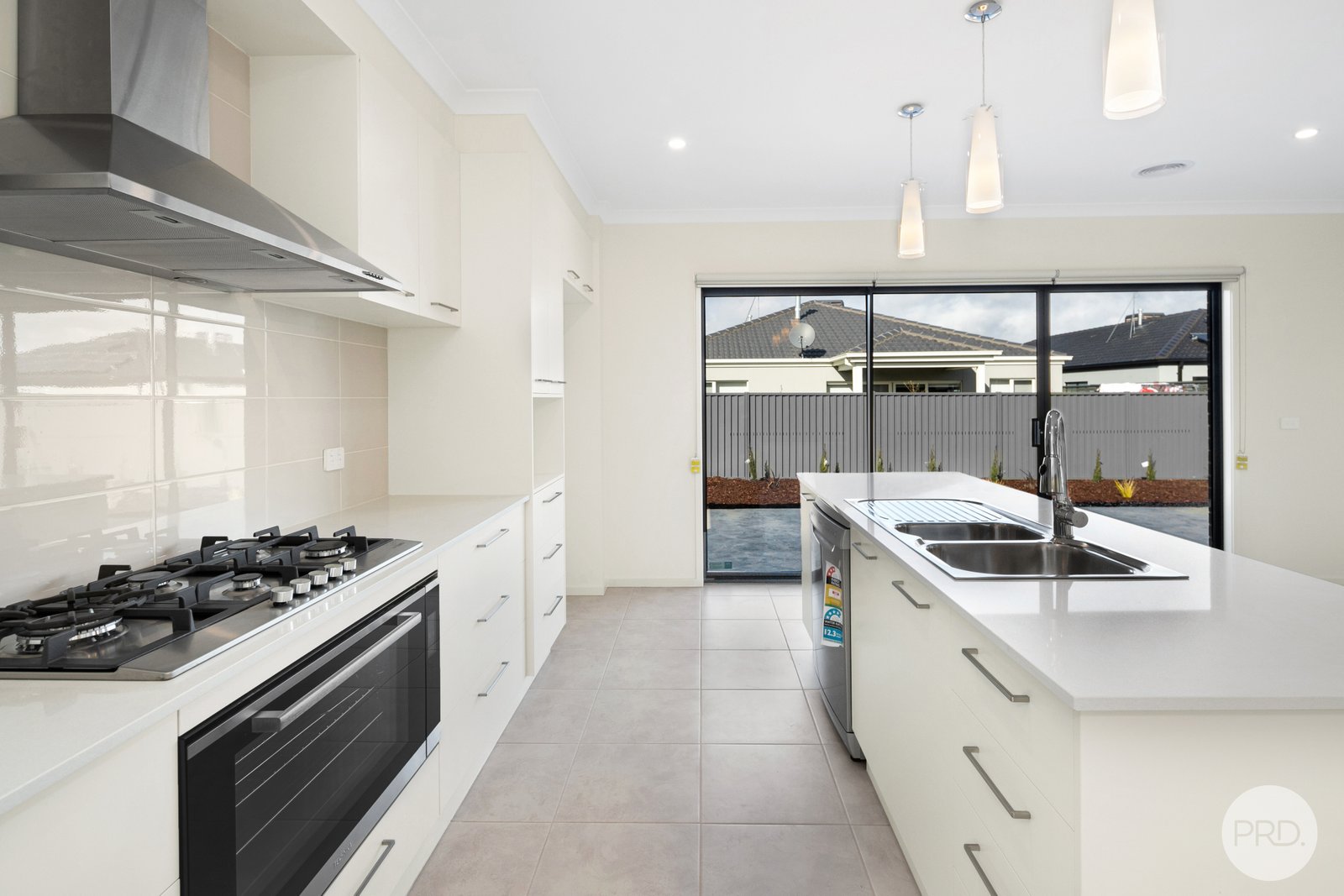 5 Zircon Street ALFREDTON 4