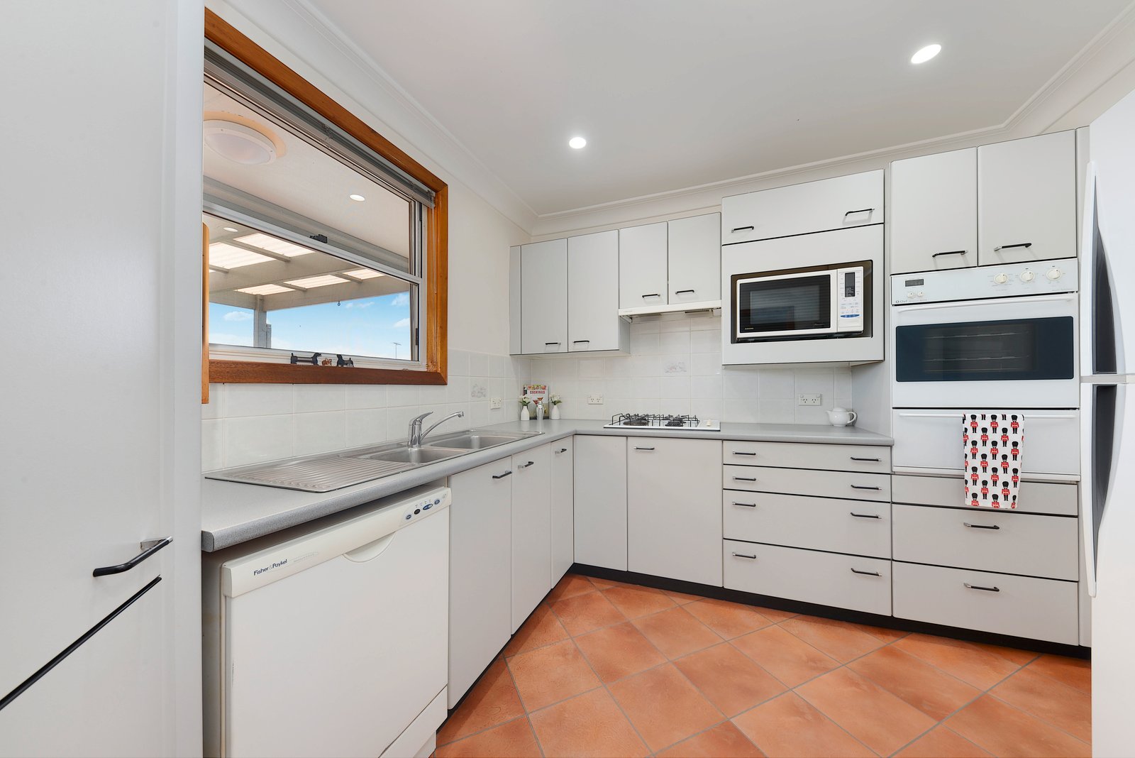 50 & 50A Cooper Street MAROUBRA 3