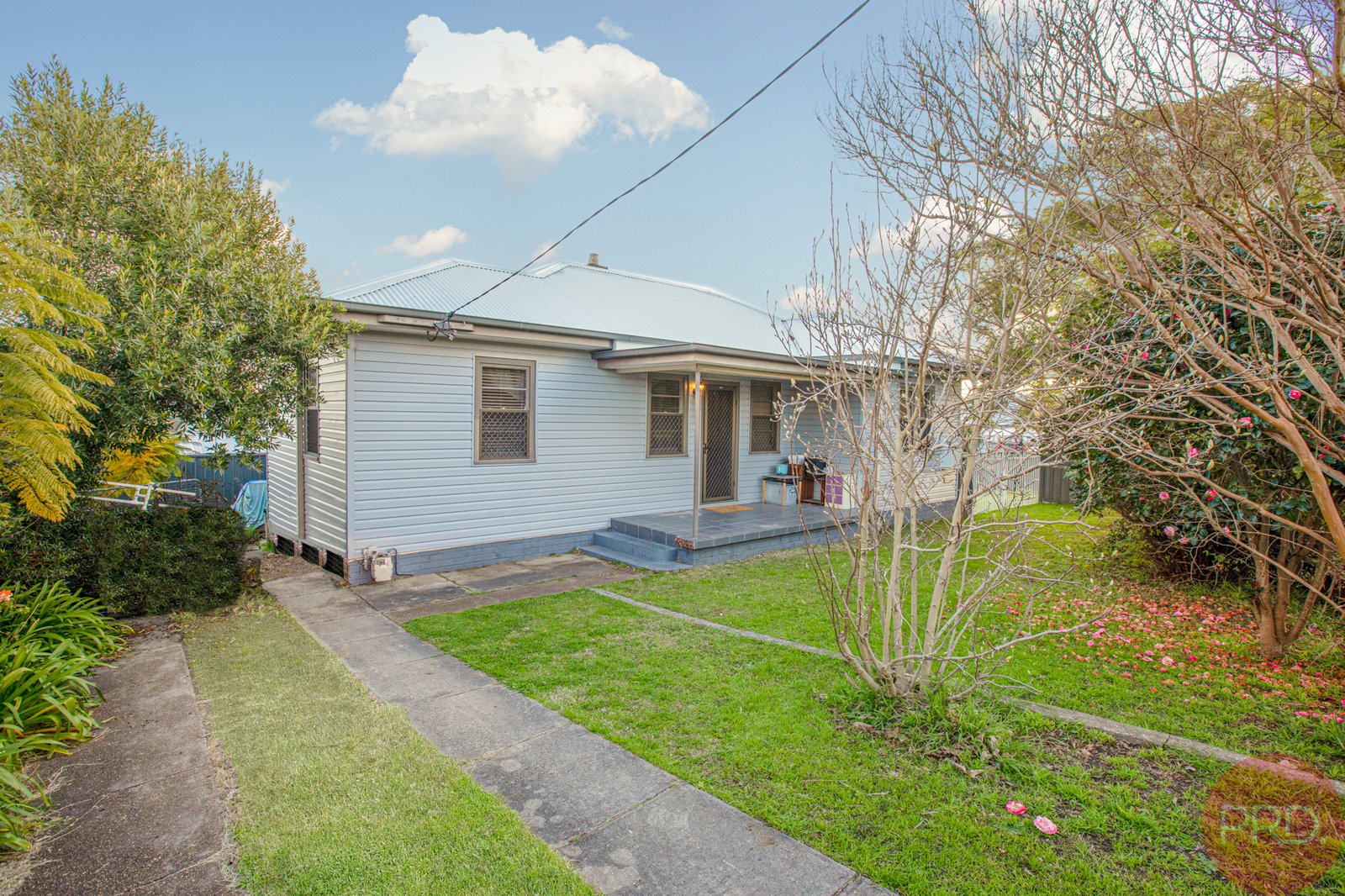 50 & 50A Thomas Street TELARAH 15