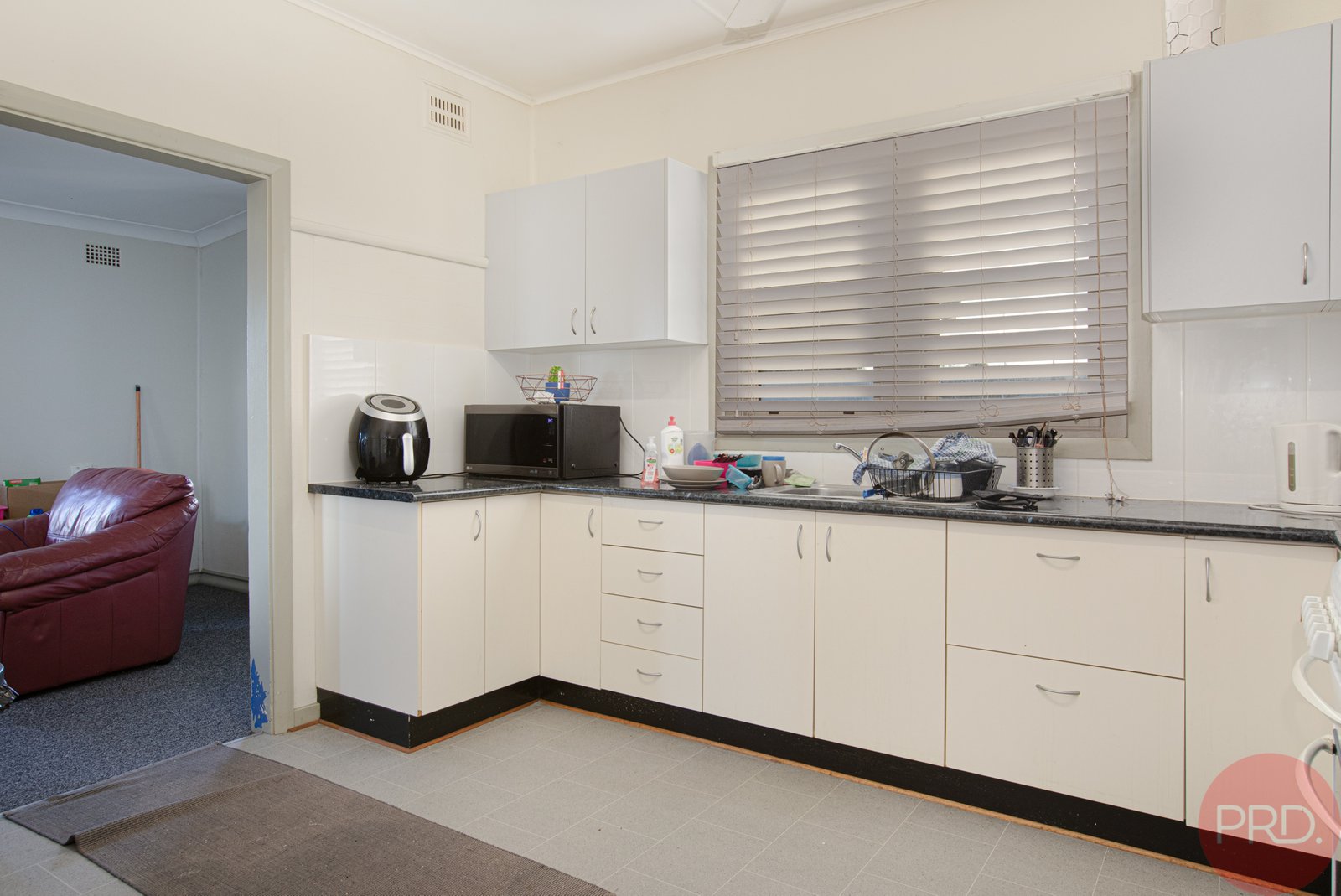 50 & 50A Thomas Street TELARAH 20