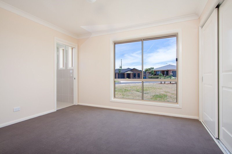 50 Barrima Drive GLENFIELD PARK 5