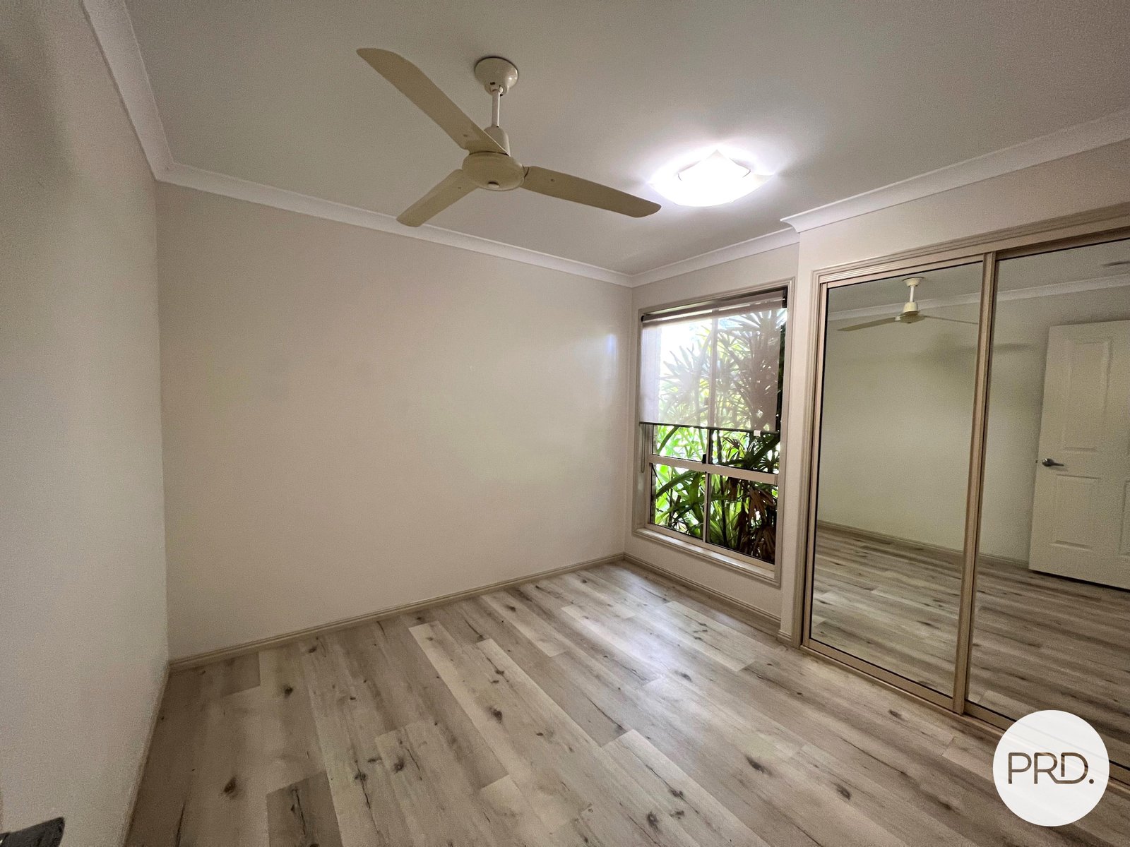 50 Bauhinia Street BOYNE ISLAND 9