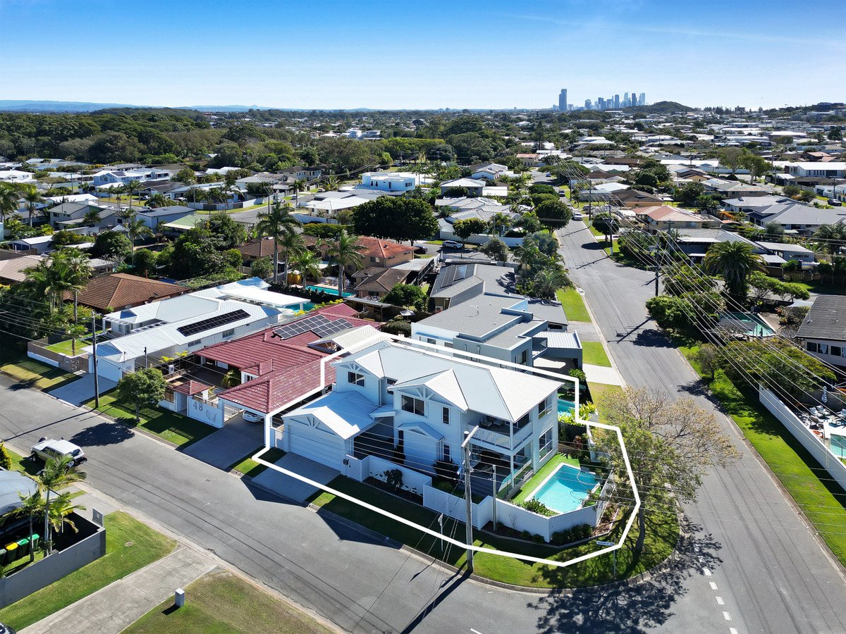 50 Bluejay Street BURLEIGH WATERS 5