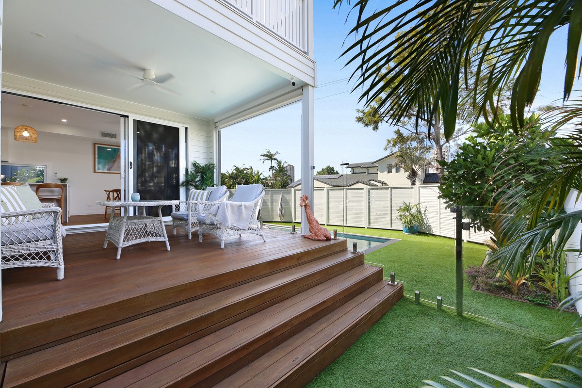 50 Bluejay Street BURLEIGH WATERS 11