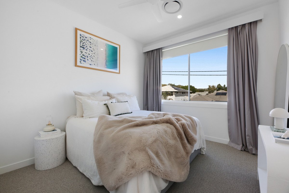 50 Bluejay Street BURLEIGH WATERS 17