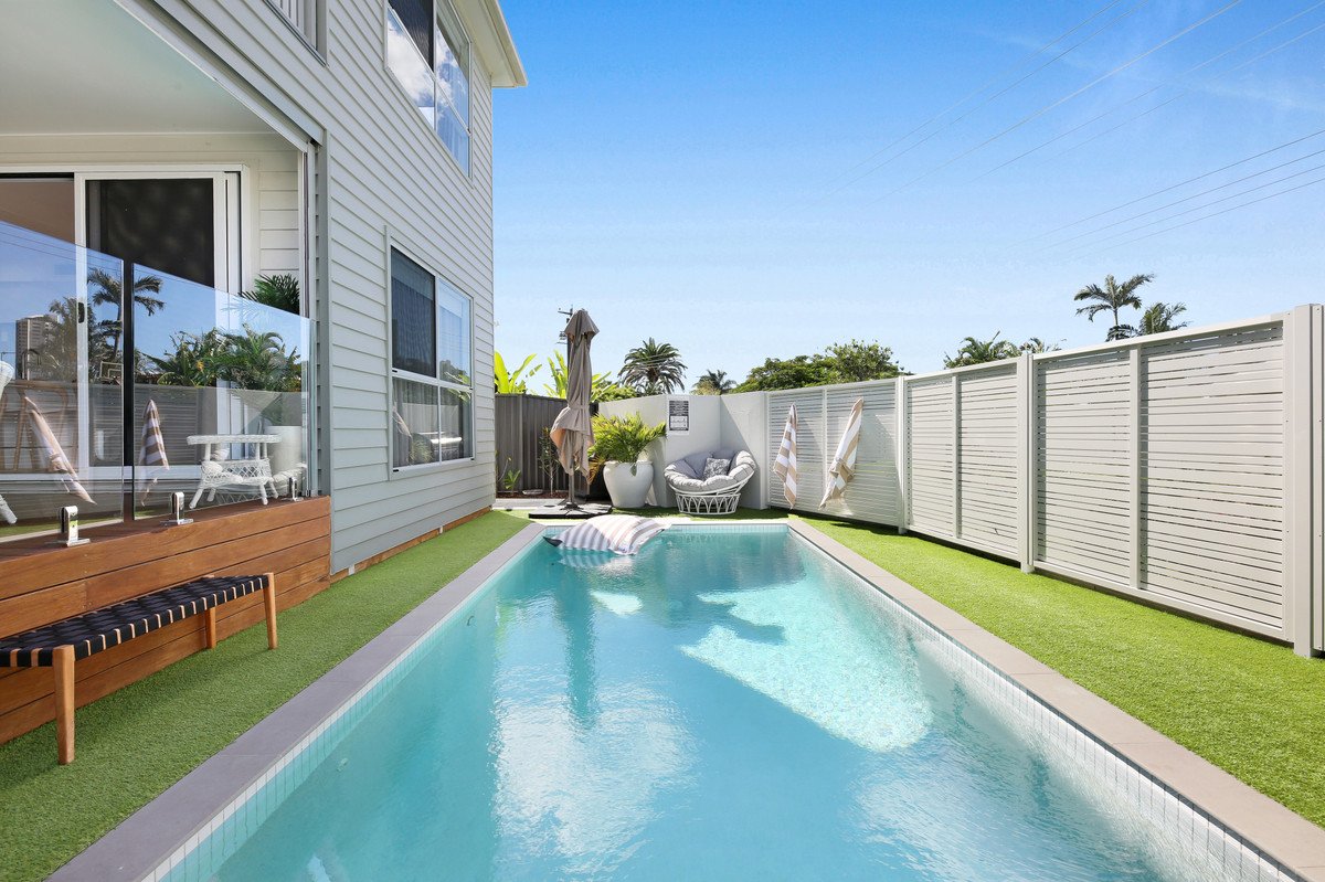50 Bluejay Street BURLEIGH WATERS 25