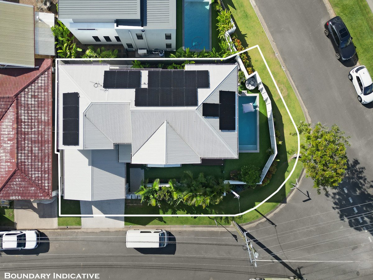 50 Bluejay Street BURLEIGH WATERS 28