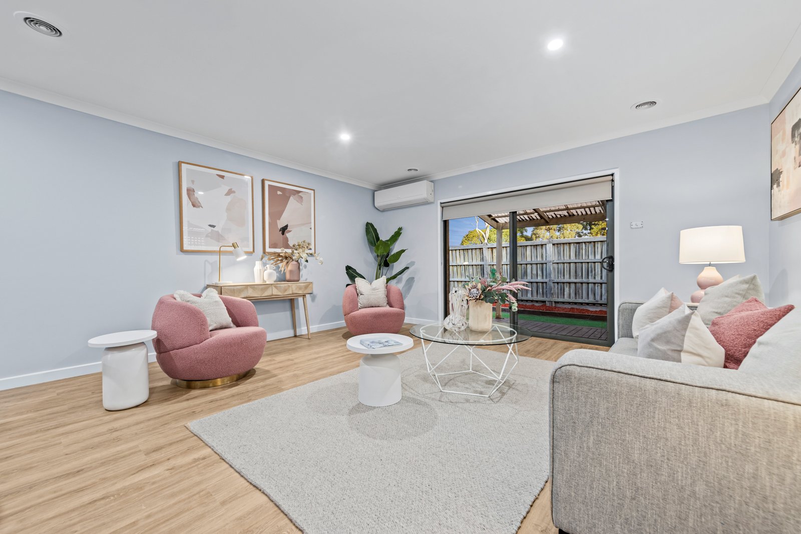 Gallery: 50 Clarendon Drive