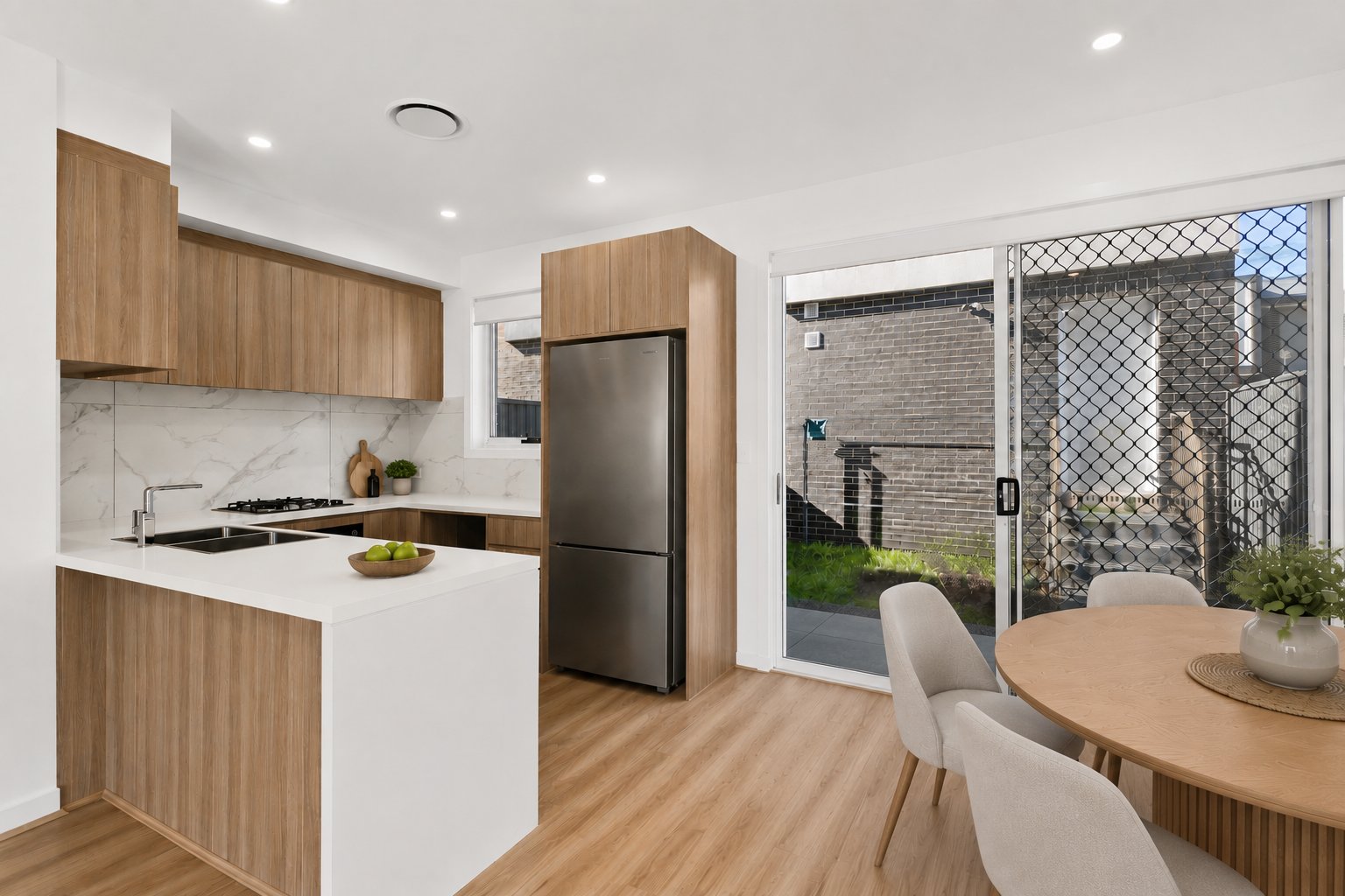 50 Crepe Myrtle Circuit AVONDALE 3