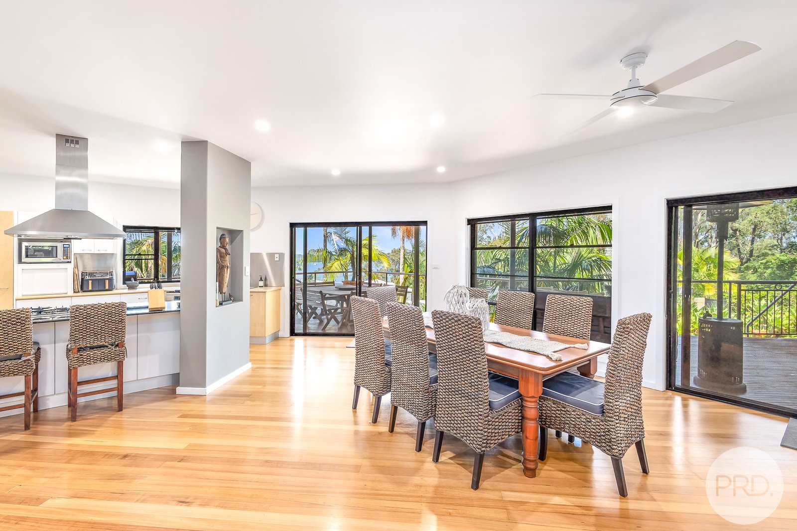 50 Danalene Parade CORLETTE 9