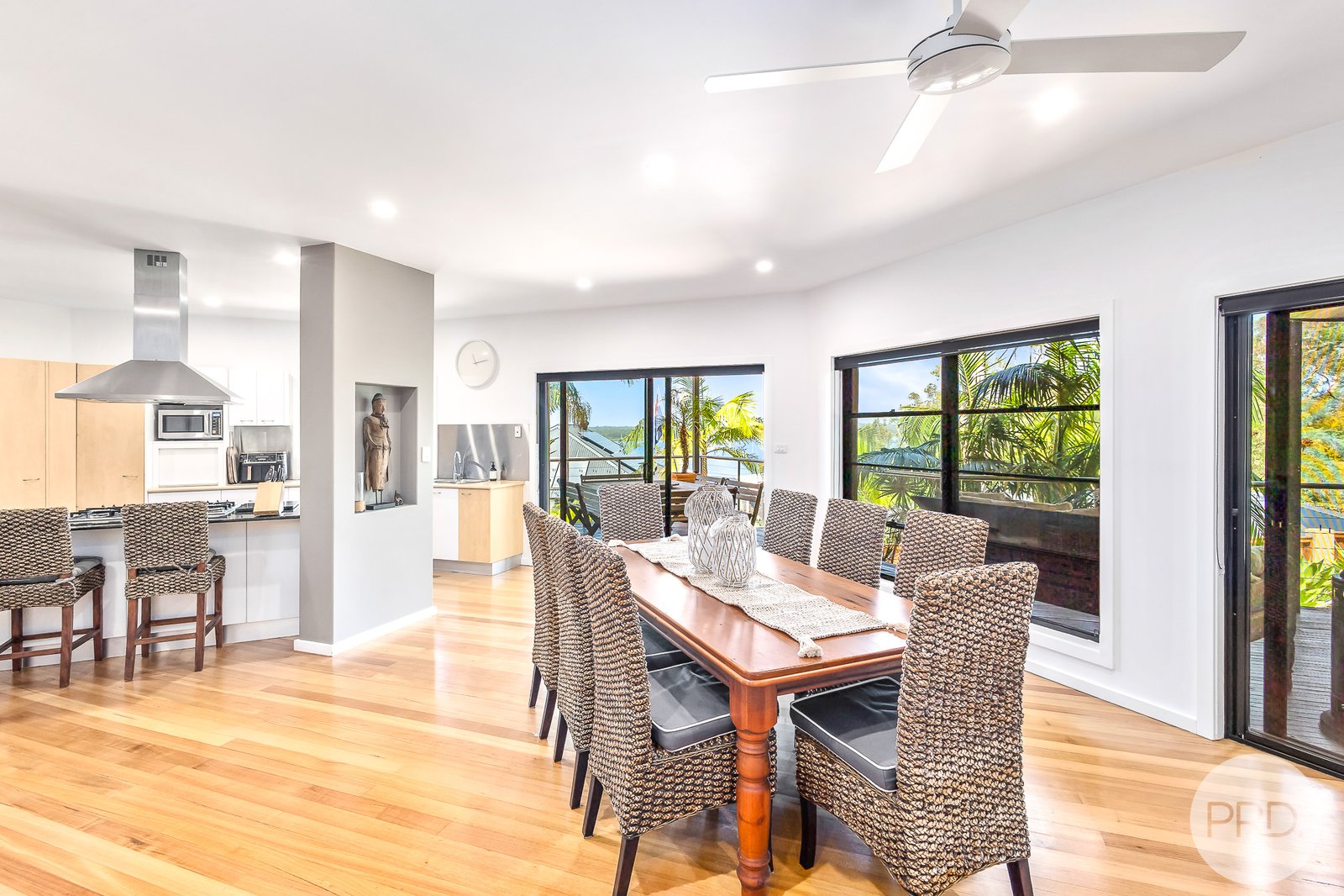 50 Danalene Parade CORLETTE 15