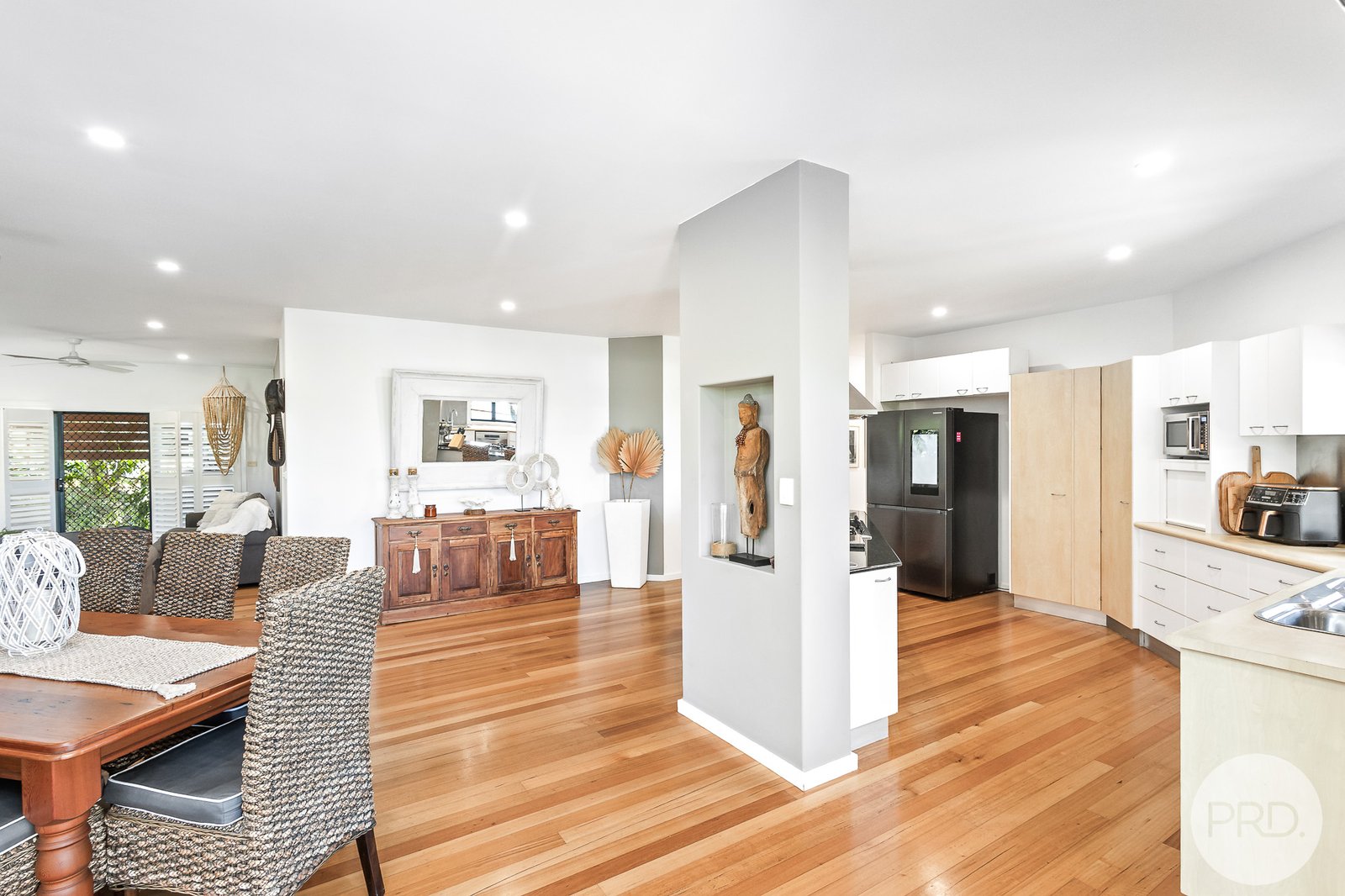 50 Danalene Parade CORLETTE 16