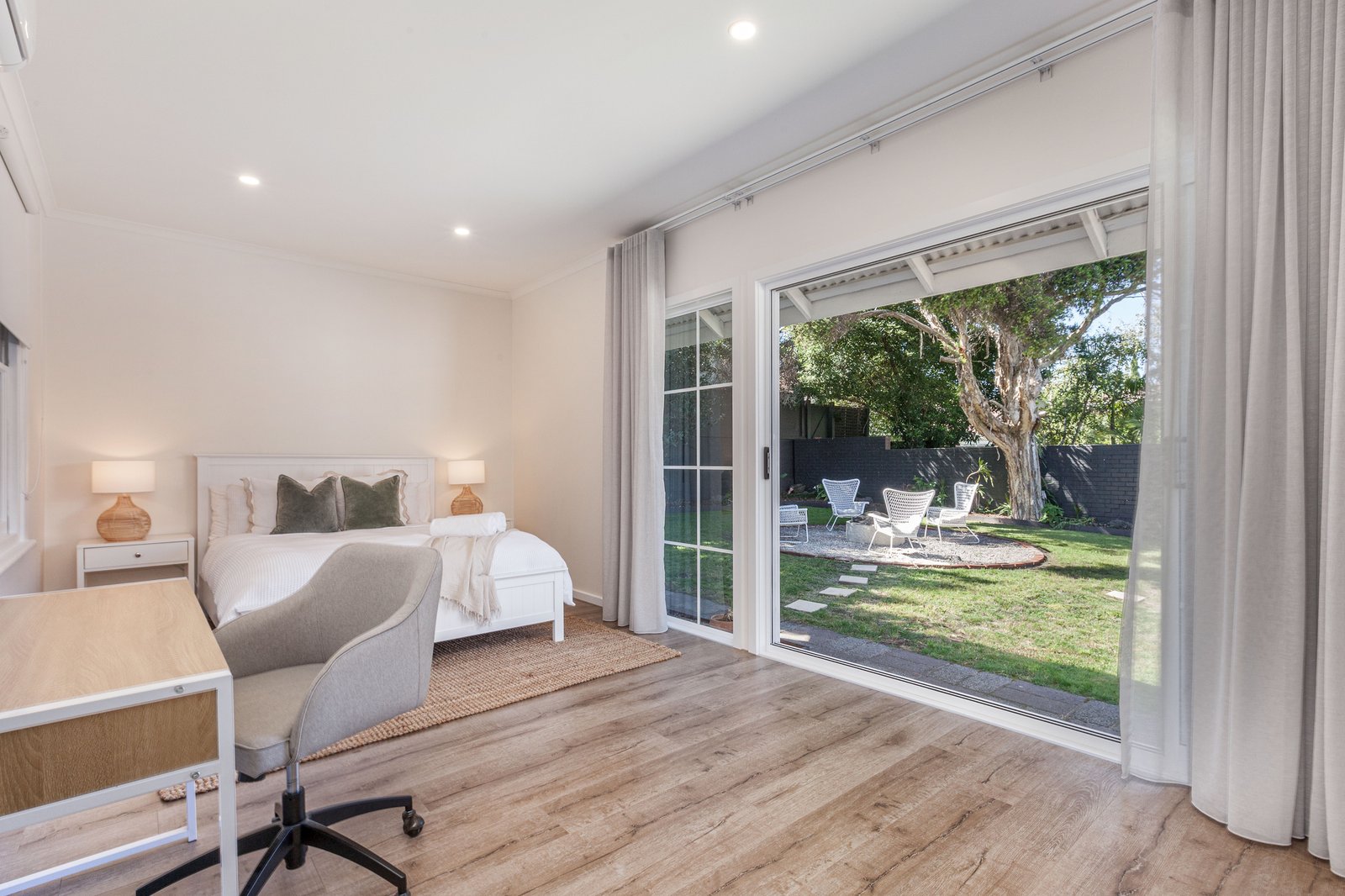 Real Estate and Property in 50 Esplanade, Brighton, VIC