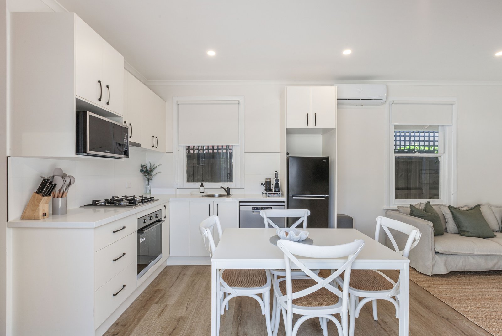 Real Estate and Property in 50 Esplanade, Brighton, VIC