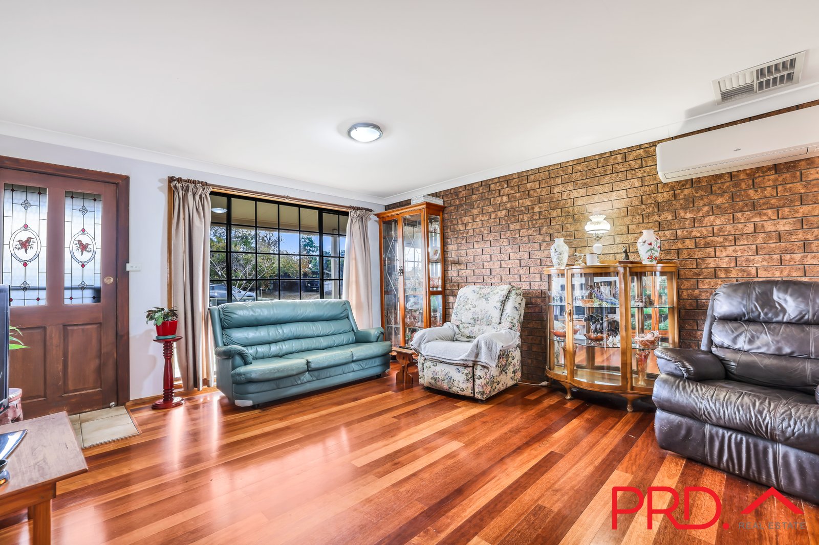 50 Flinders Street TAMWORTH 7