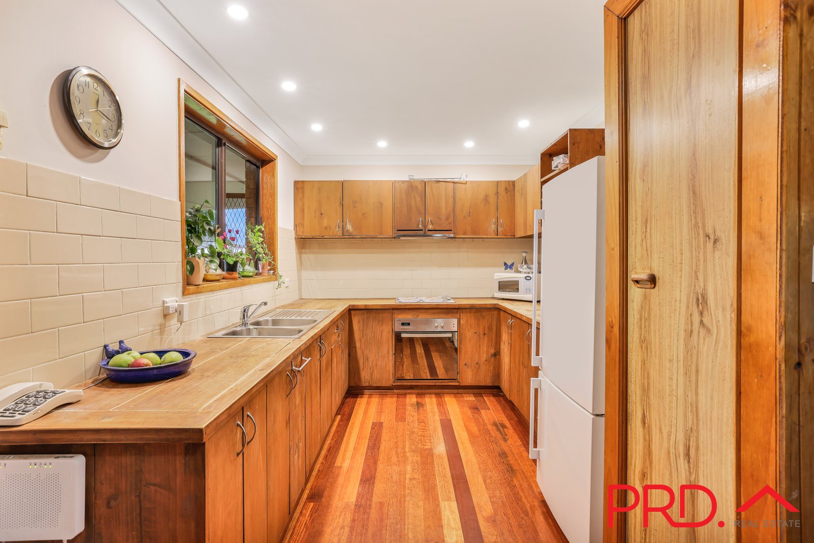 50 Flinders Street TAMWORTH 9