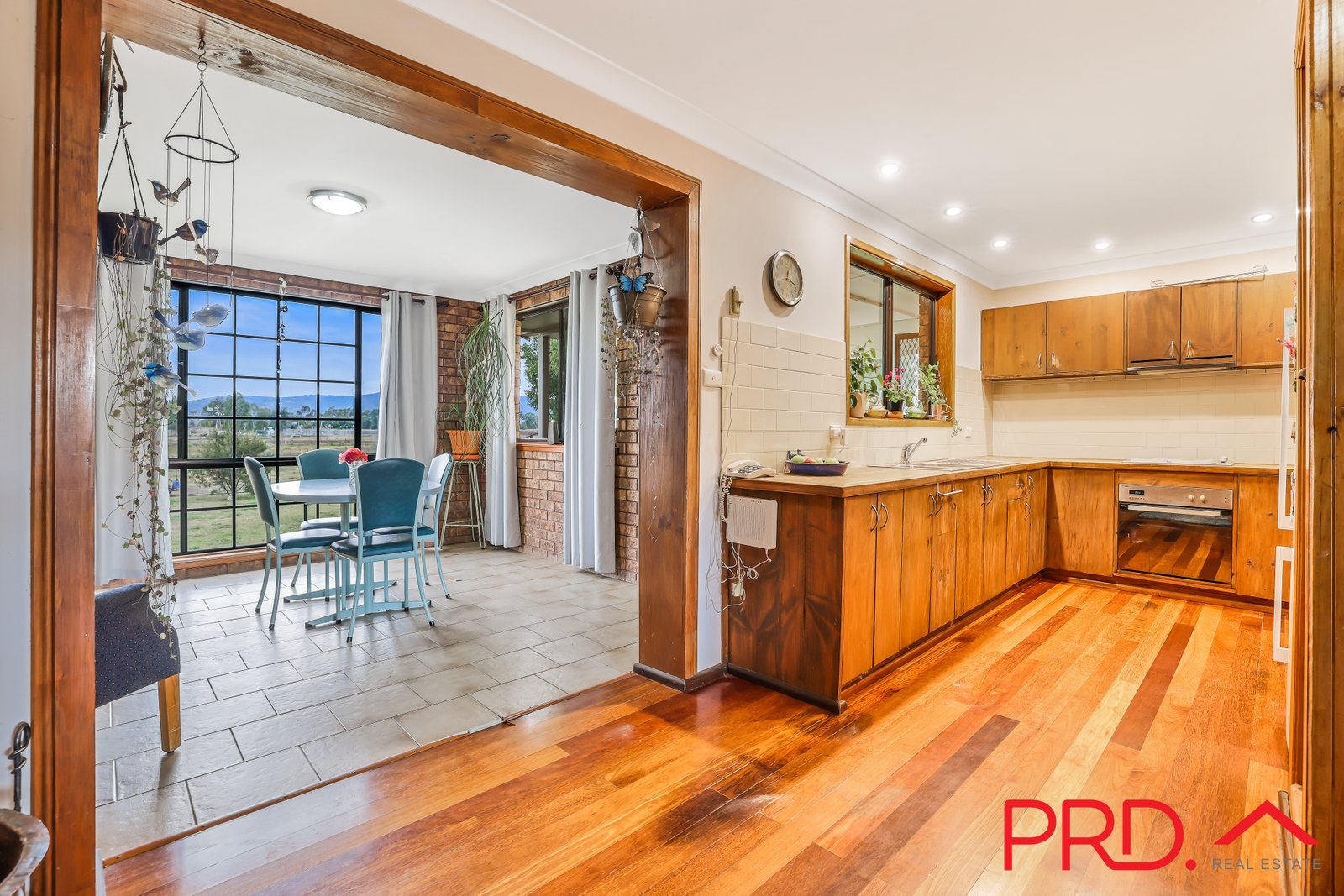 50 Flinders Street TAMWORTH 10