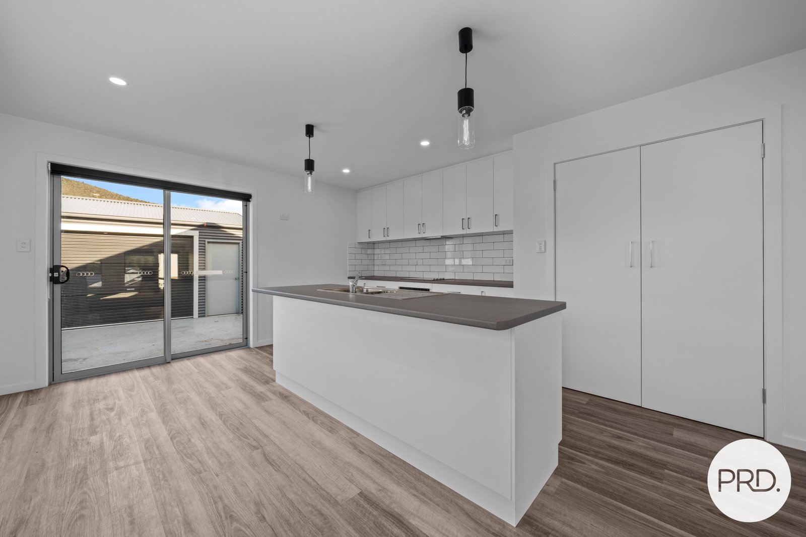 50 Gateway Drive NEW NORFOLK 17