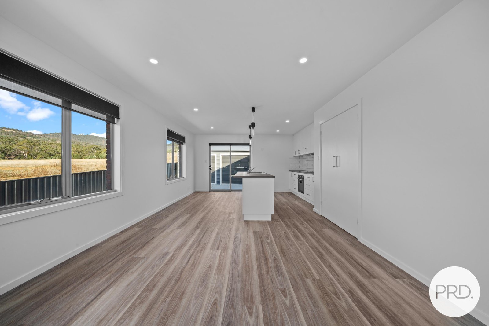 50 Gateway Drive NEW NORFOLK 18