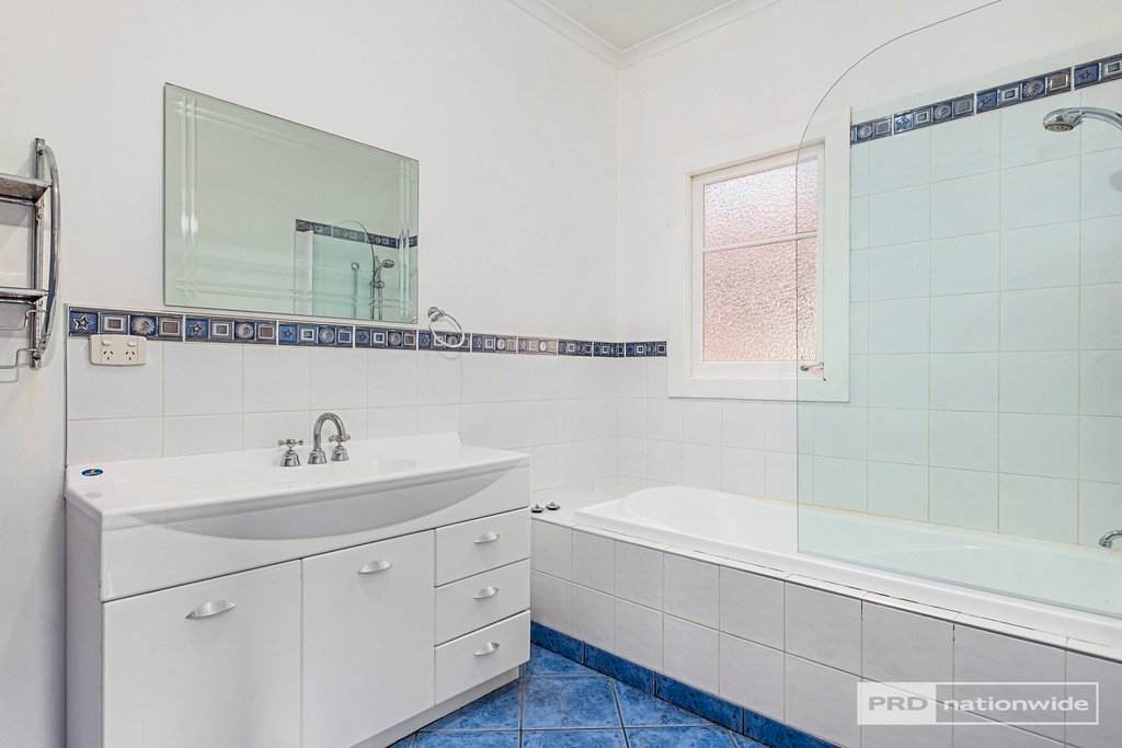 50 Gepp Parade DERWENT PARK 11