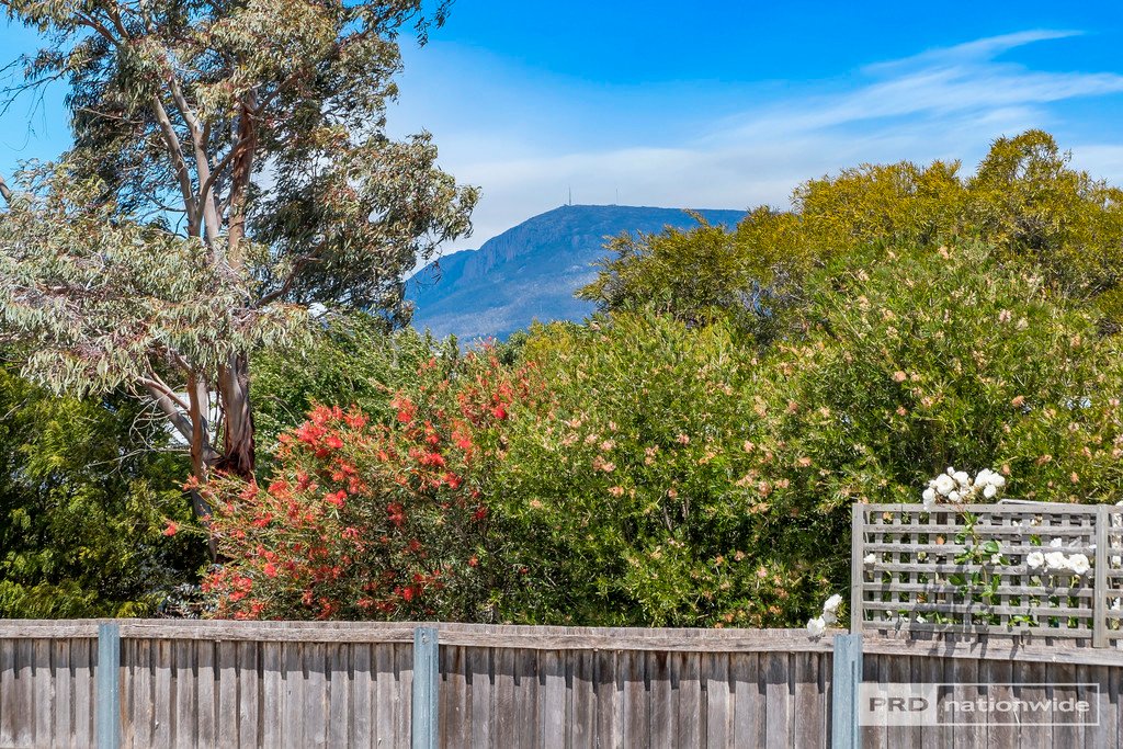 50 Gepp Parade DERWENT PARK 18