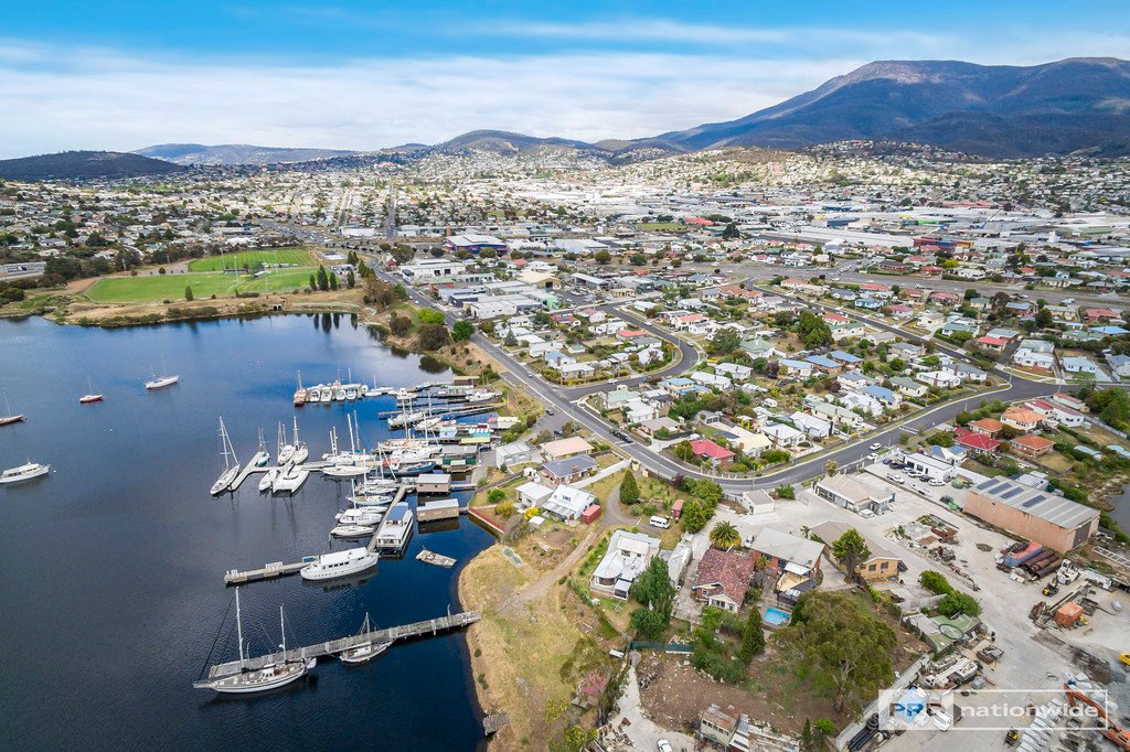 50 Gepp Parade DERWENT PARK 26