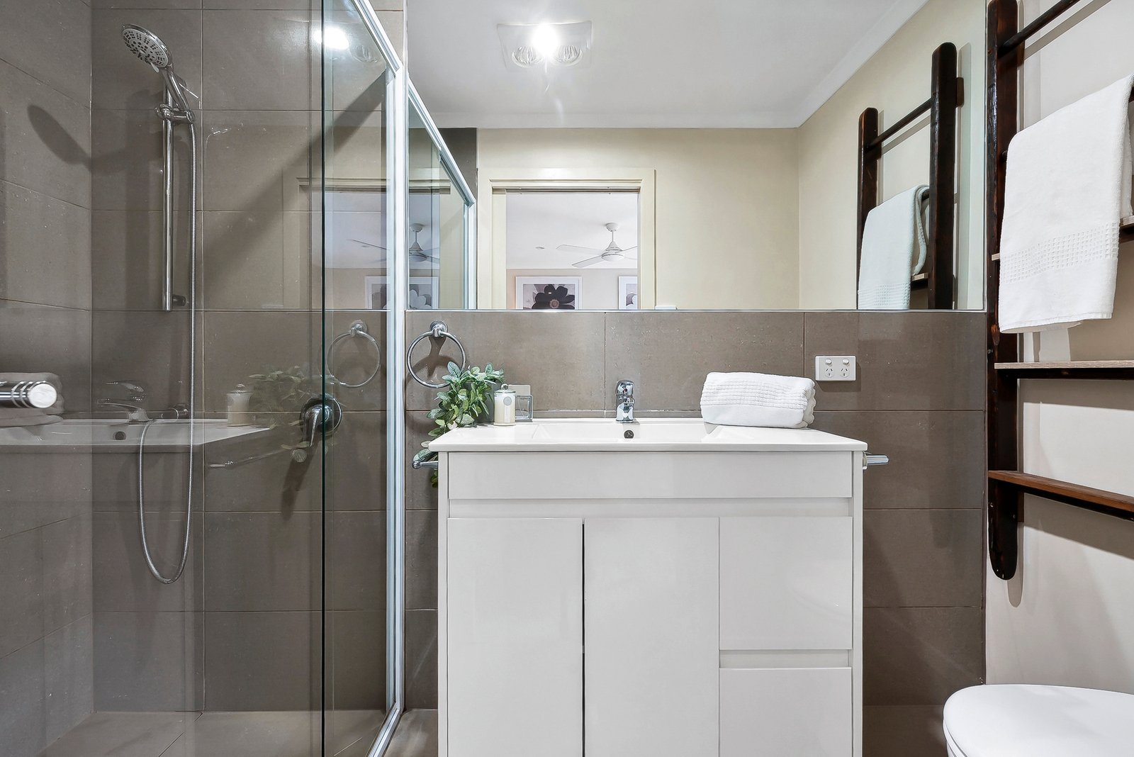 Real Estate and Property in 50 Goolgowie Street, Rosebud, VIC