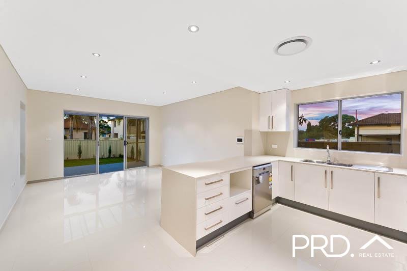 50 Horsley Rd  REVESBY 2